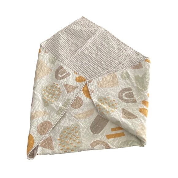 Nordstrom 36" X 45" Baby Quilt Cotton Layered Soft & Cozy Abstract Neutral Tones - Picture 10 of 13